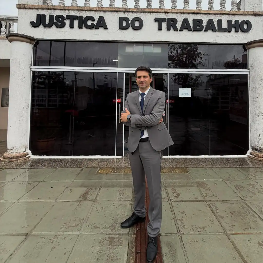 Dr. Adalex Mota Borges — Advogado em Fortaleza CE diante da Justiça do Trabalho